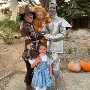 Women’s size small scarecrow costume